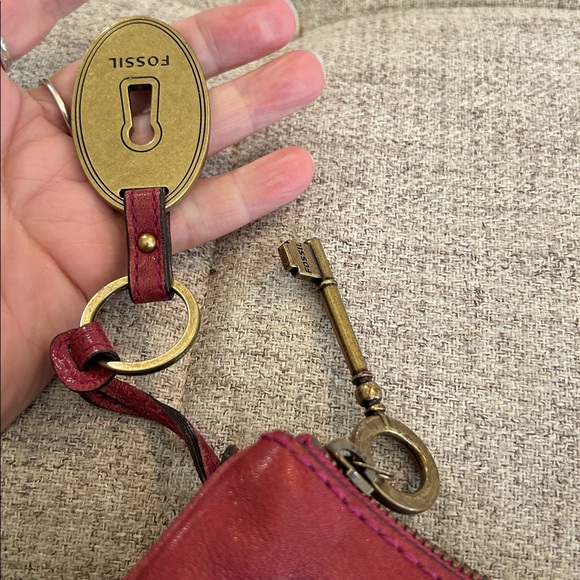 FOSSIL RYDER RED SATCHEL NEW AMERICA CLASSIC 1954 PEBBLED LEATHER CROSSBODY BAG - Picture 10 of 14